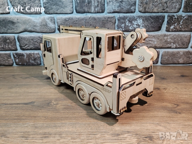 Дървен модел на камион – Кран / Автокран – Craft Camp, снимка 4 - Коли, камиони, мотори, писти - 52774893