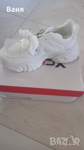 Нови,с етикет бели маратонки, дамски , снимка 3 - Маратонки - 53163890