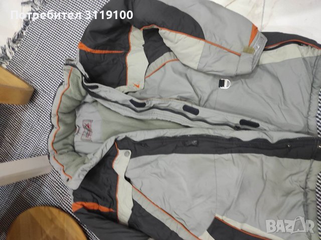 Две якета подходящи за туристически преходи или ежедневно носене, снимка 1 - Спортни дрехи, екипи - 38936708