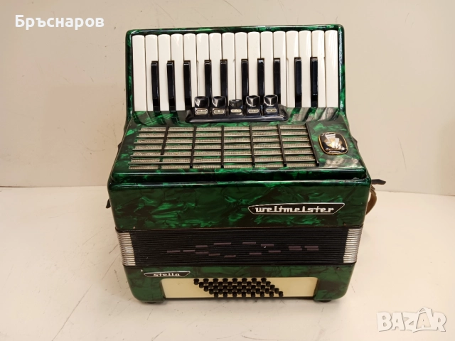 Акордеон Weltmeister 40 баса, снимка 1