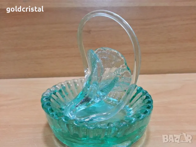 Стар стъклен пепелник цветно зелено стъкло , снимка 4 - Антикварни и старинни предмети - 49777604