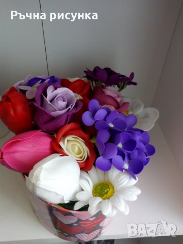 Голям букет с ароматни цветя от сапун в кутия сърце, снимка 5 - Декорация за дома - 31587295