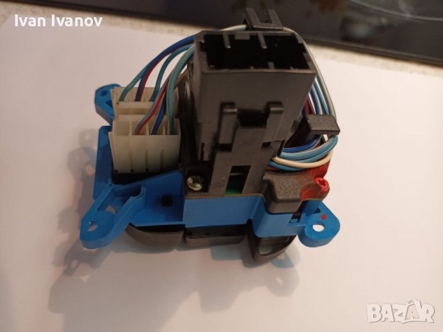 Бутони, копчета, за Lancia Y 95-03г. за централната конзола 735275135, снимка 9 - Части - 39408494