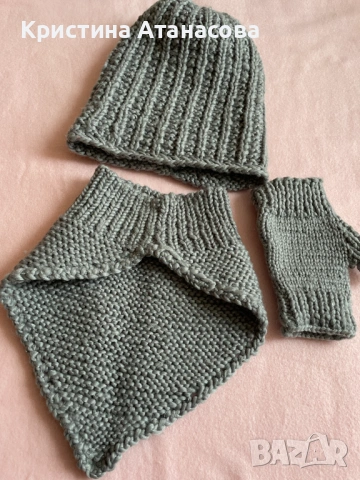Сив ръчно плетен комплект: шапка, шал и ръкавици, снимка 2 - Шалове - 53057031
