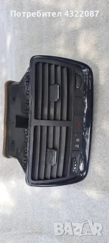 Централна решетка от Мерива Б / Meriva B 1.4 turbo 120к.с 2012г A14NEL 