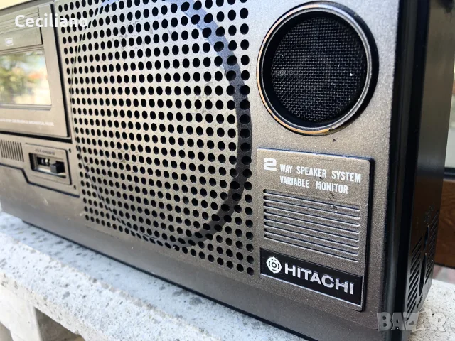 Hitachi TRK-5320E, 
радиокасетофон произведен през 1978г.-Работещ!, снимка 9 - Радиокасетофони, транзистори - 55745920