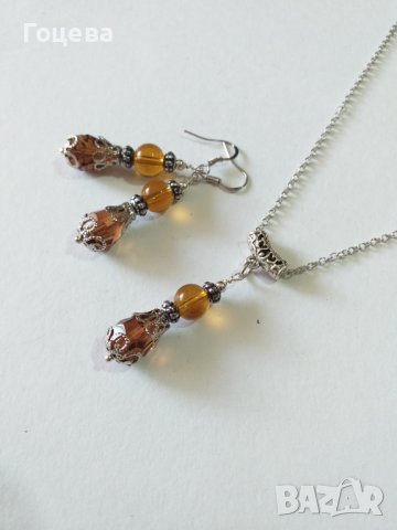 Красив комплект бижута с мъниста от Венецианско стъкло в кафяво и орнаменти в цвят Сребро  , снимка 2 - Бижутерийни комплекти - 37656472