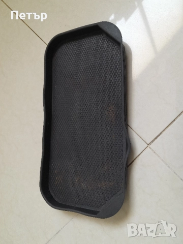 Гумена подложка за чаши Mercedes w221