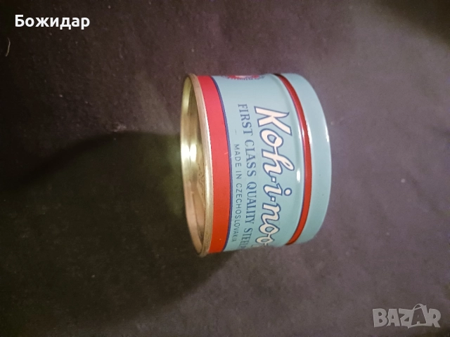 Стара кутийка с Карфици. Кохинор.Чехословакия., снимка 2 - Други ценни предмети - 52058886