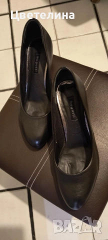 елегантни и качествени обувки Bugatti, снимка 3 - Дамски обувки на ток - 52797627