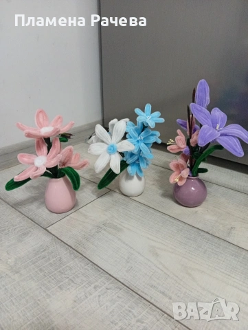 Букети от ръчно изработени цветя , снимка 6 - Арт сувенири - 54274109