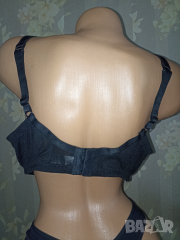 Перфектен черен сутиен за едър бюст 95-Е, снимка 4 - Бельо - 42802895