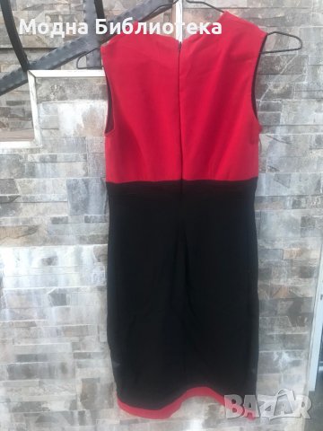 Страхотна рокля по тялото в червено и черно XS размер, снимка 2 - Рокли - 37442846