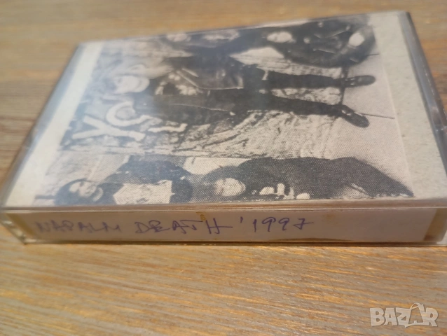 Нормална аудио касета Maxell UDI-CD46 с албум на Napalm Death, Heavy Metal 