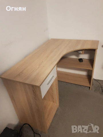 Ъглово бюро, снимка 2 - Бюра - 53171694