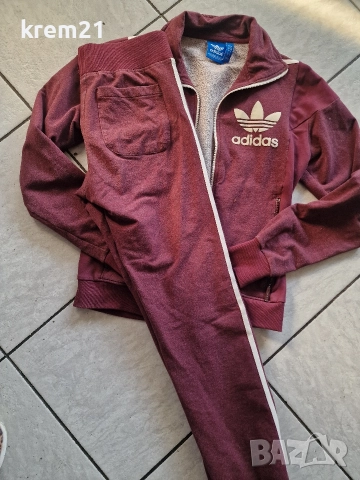 Adidas дамски екип номер S, снимка 3 - Спортни екипи - 52732439