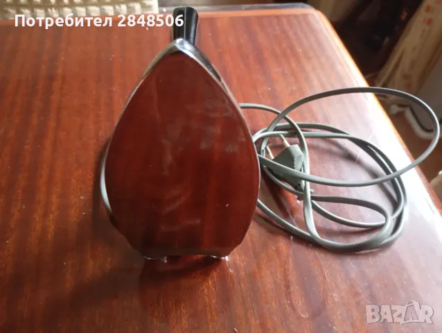 Ретро мини туристическа сгъваема ютия.Размери 8,5см/19см.Произведена в Германия.Бързонагряваща., снимка 4 - Антикварни и старинни предмети - 50381444