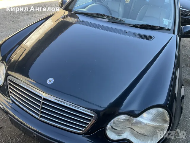 Преден капак за Mercedes C-class W203 (седан и комби), снимка 3 - Части - 55881243