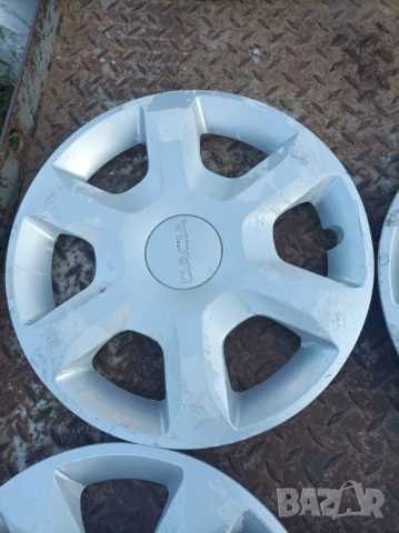 Тасове Дачия Логан/ Докер/ Сандеро 2013 година  15 цола, снимка 6 - Аксесоари и консумативи - 50821844