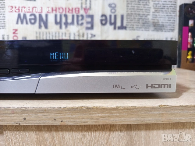 ДВД Рекордер с Хард Диск"Thomson"DTH8654, снимка 2 - Плейъри, домашно кино, прожектори - 54103729