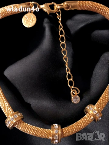 Колие със Сваровски кристали -10e, снимка 4 - Колиета, медальони, синджири - 49940258