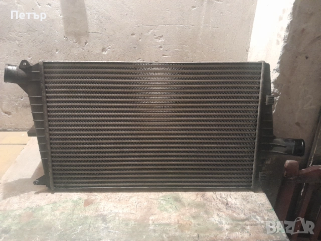 Интеркулер Audi a6 2.5, снимка 2 - Части - 54157079