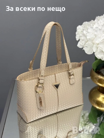 Guess Дамска Чанта Гес - Налични Различни Цветове Код E945, снимка 4 - Чанти - 51994018