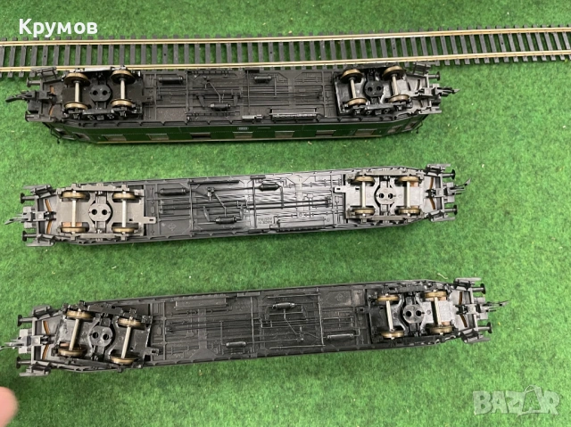 Вагон пътнически поща 4-осен Роко HO 1:87 влак ЖП модел, снимка 3 - Колекции - 54009819