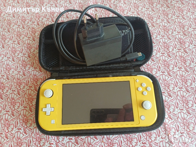 Nintendo Switch Lite, снимка 7 - Nintendo конзоли - 54223790