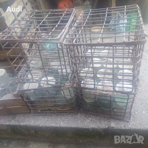 метални каси щайги  за буркани от социализма.  Събират по девет буркана тип омния. Имам налични 4 бр, снимка 4 - Буркани, бутилки и капачки - 55750499