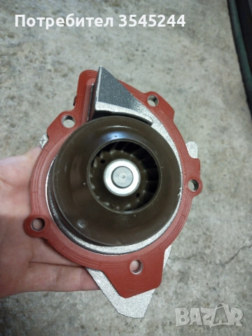 Водна помпа за Citroen/ Peugeot 2.0 HDI 163, снимка 2 - Части - 53904541
