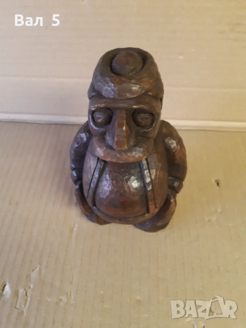 Стара дърворезба , българин с народна носия , снимка 5 - Антикварни и старинни предмети - 53076477