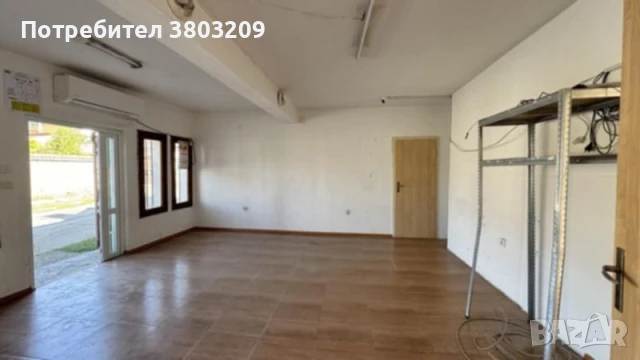 Продавам къща с търговски обект , снимка 12 - Къщи - 51289205