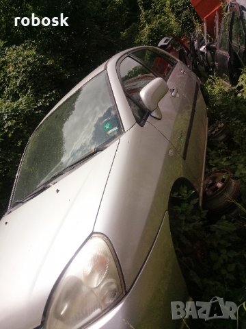 Сузуки Лиана на части 2001 г. бензин 1600 куб.