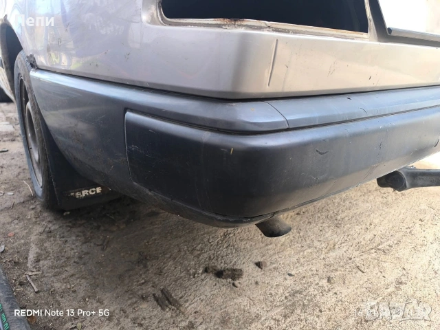 Задна броня за Мерцедес 124, снимка 2 - Части - 54151384