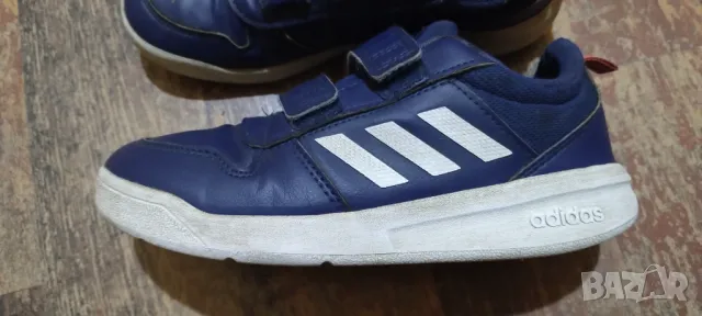 Детски маратонки Adidas , снимка 3 - Детски маратонки - 48196914