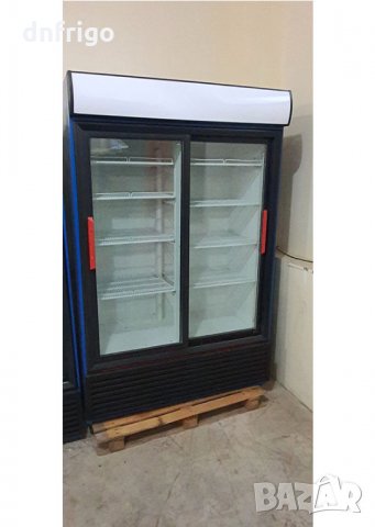 Хладилна витрина две врати, снимка 1 - Хладилни витрини и фризери - 35125105