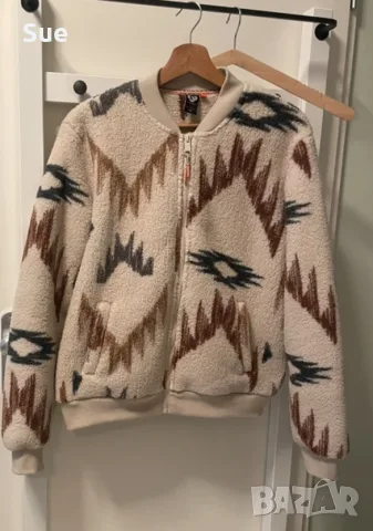 Дамски суичър нов Roxy Ragwear M, снимка 2 - Якета - 52809353