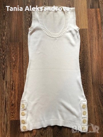 Бяла плетена рокля