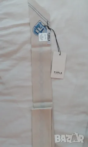 Furla Metropolis Копринен шал с десен, снимка 3 - Шалове - 49046743
