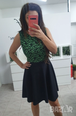 Рокля с дантела 