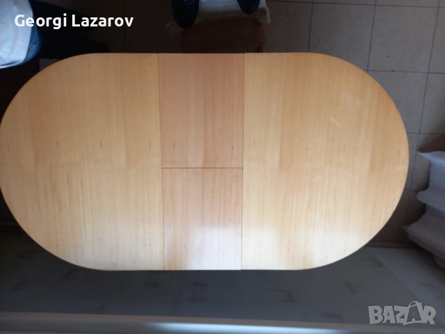 Разтегателна маса за хранене