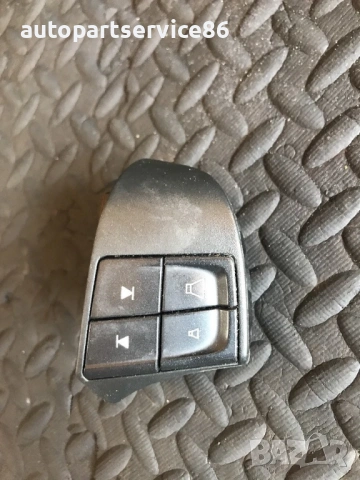 Бутон за радио на волан за Volvo V50 2.0D (2003-2008) 30739641