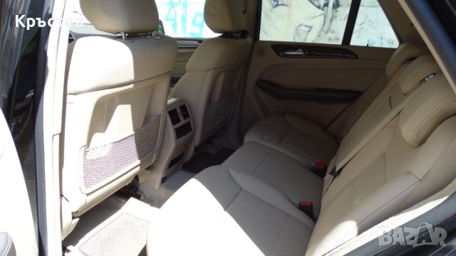 Mercedes-Benz ML 350 BLUETEC 4MATIC , снимка 7 - Автомобили и джипове - 54342872
