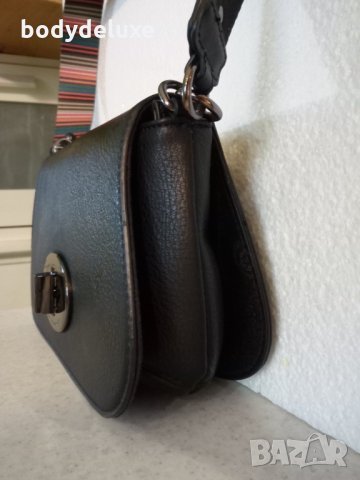 David Jones малка черна чанта, снимка 2 - Чанти - 19429552