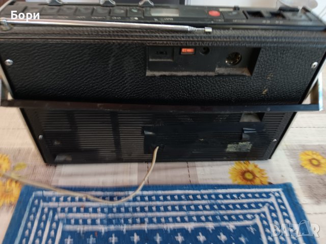 GRUNDIG C 6000 Радиокасетофон 1974г, снимка 11 - Радиокасетофони, транзистори - 42145330