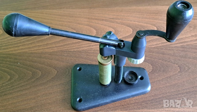 Машинка за ловни патрони УПС-7