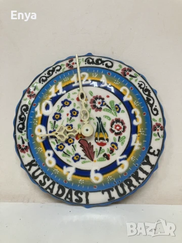 Стенен керамичен часовник - ръчно изработен