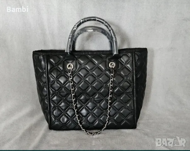 GUESS дамска чанта РЕПЛИКА, снимка 2 - Чанти - 50254357