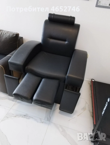 Стол за педикюр + табуретка